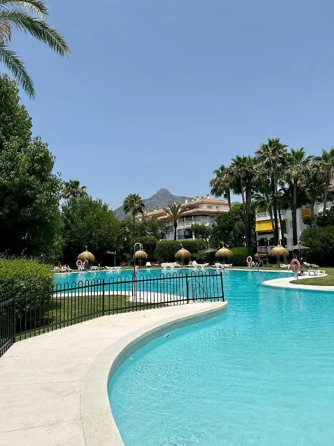 Apartment Apartman La Concha In Puerto Banus Marbella